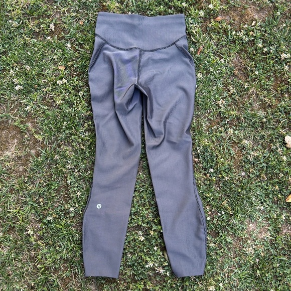 Lululemon "Base Pace High Rise Tight" leggings - size 4 - Picture 3 of 7